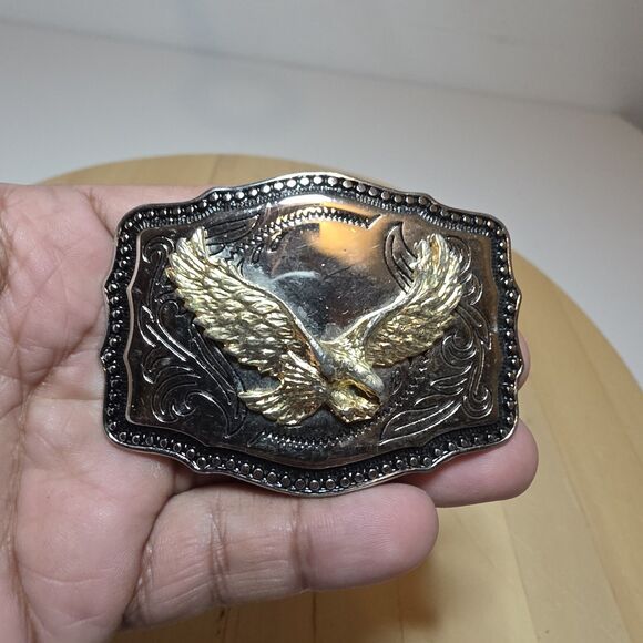 Western Style Patriotic Raised Eagle Cowboy Cowgirl Belt Buckle Silver/gold Tone - Picture 1 of 11